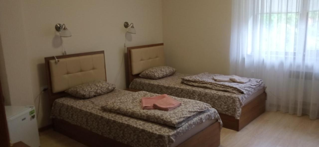 Згадка Hotel Truskavets Eksteriør billede