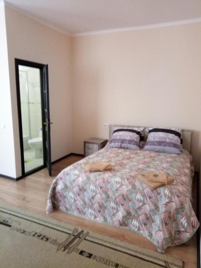 Згадка Hotel Truskavets Eksteriør billede